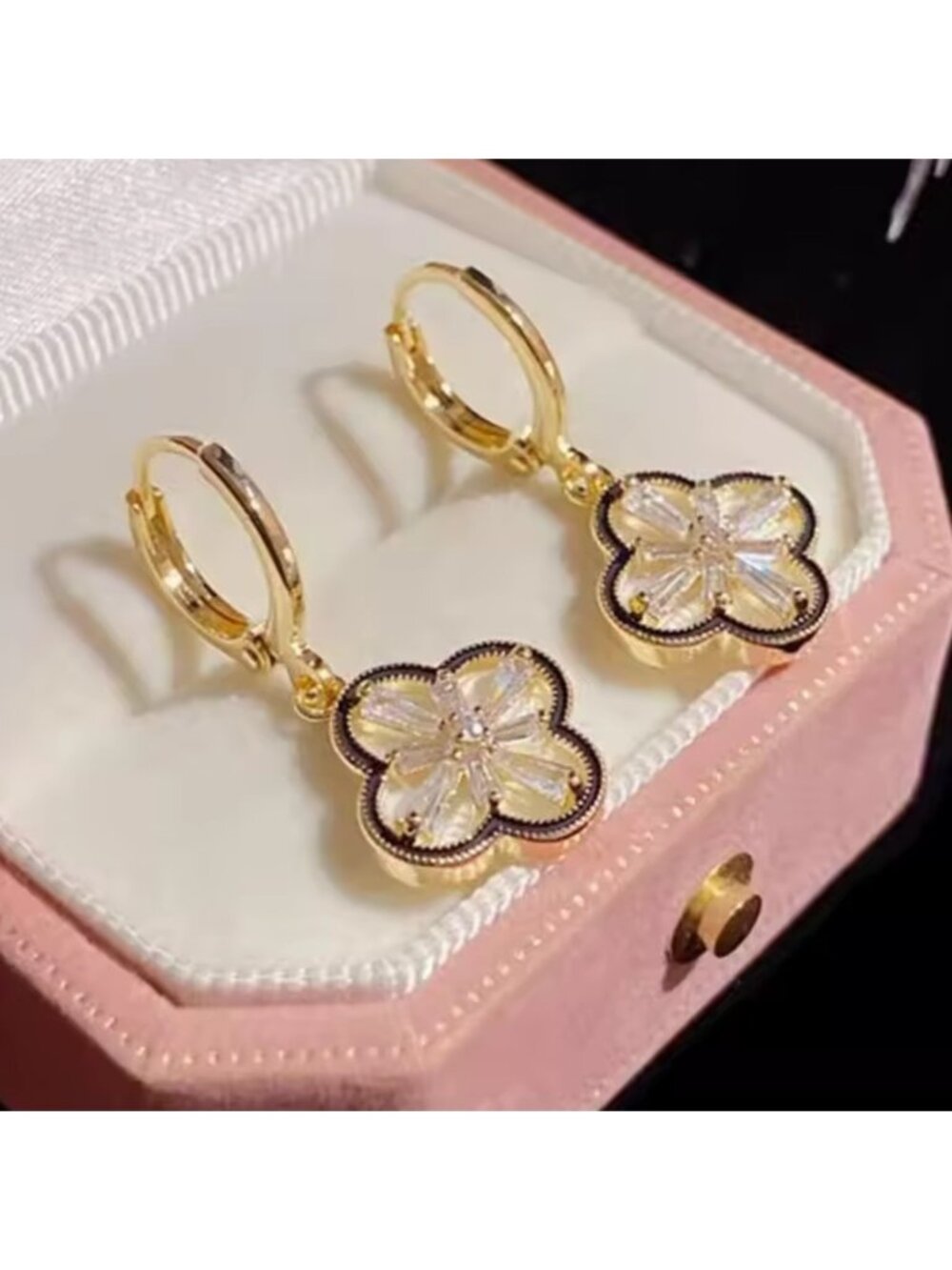 New! Alhambra 18 k Gold  plated Flower Earrings